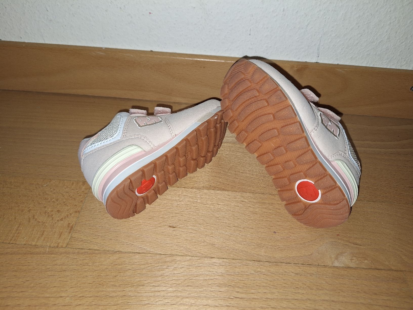 Elefanten Schuhe für Mädchen: Turnschuhe von Elefanten in Gr. 22 – Neu (gemäss Beschreibung) aus Oberrieden von smarties949 3