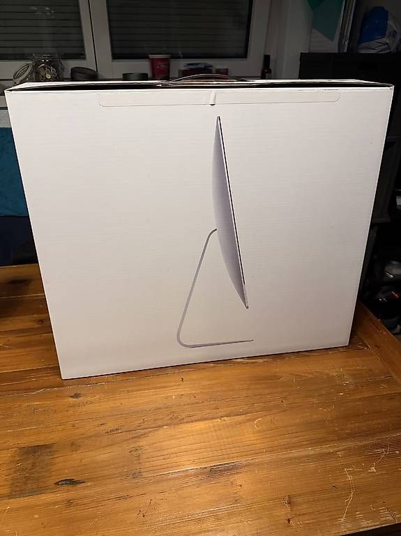 Apple PC: Apple iMac 21,5" - für Office/Internet – Usato da Wettingen venduto da cir_d7s6 1