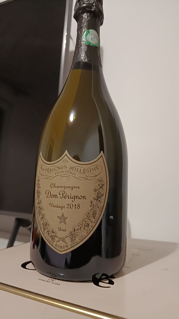 Wein: Dom Pérignon Millésime 2018 – Neu und originalverpackt aus La Chaux-de-Fonds von ChampagneDeLuxe 1