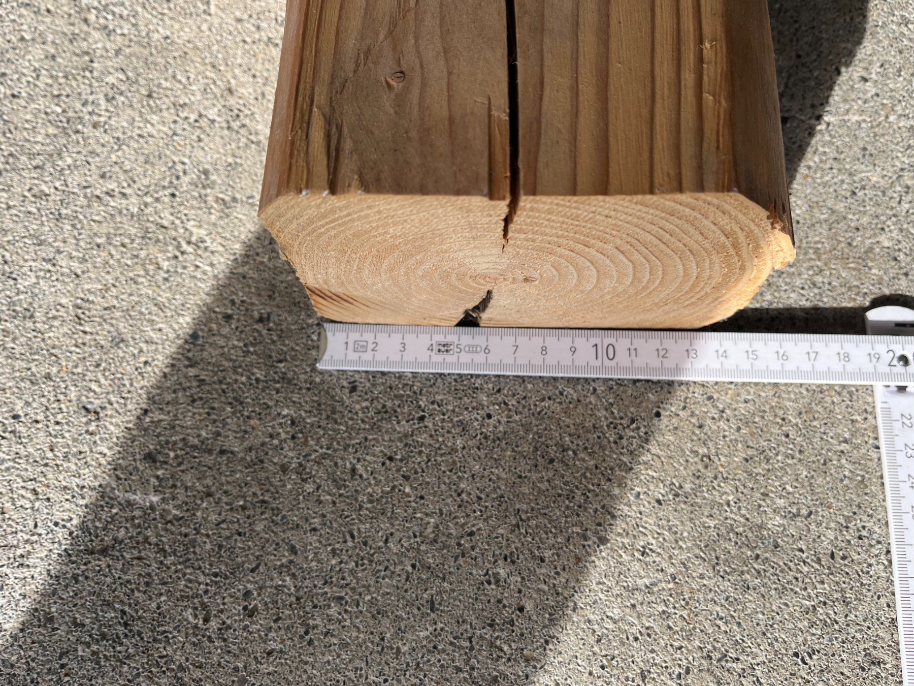 Articles en bois: Altholzbalken Tannig – D'occasion à Dintikon par Redgar58 3