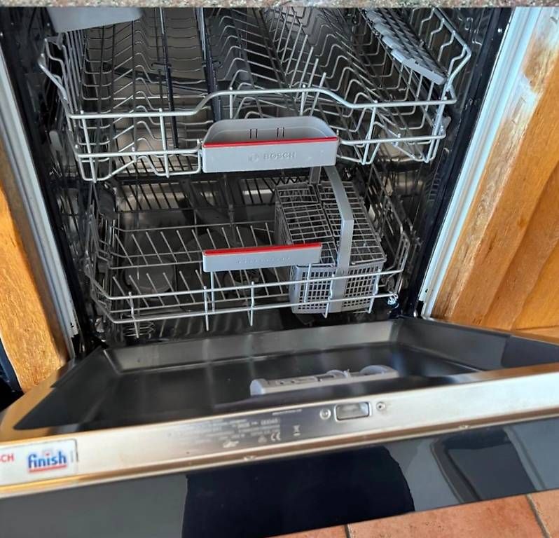 Lavastoviglie: Machine à laver la vaisselle BOSCH  – Usato da Aran venduto da phe-phe4