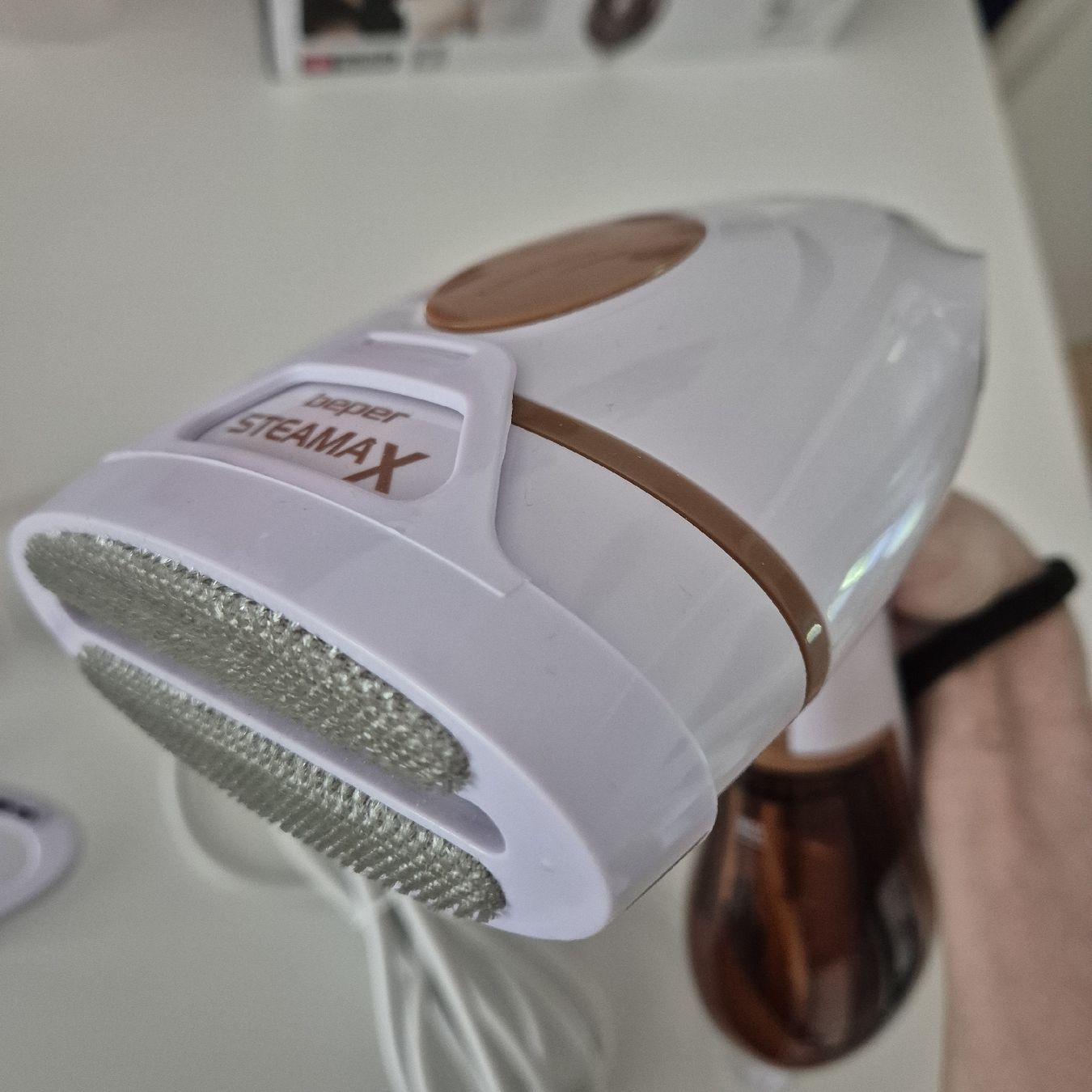 Bügeleisen: Vertical Steamer Beper comme neuf, accessoires inclus – Gebraucht aus Marin-Epagnier von Ginie14 3