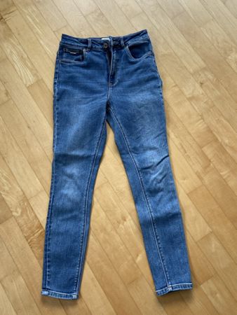 Jeans Gr 28/32