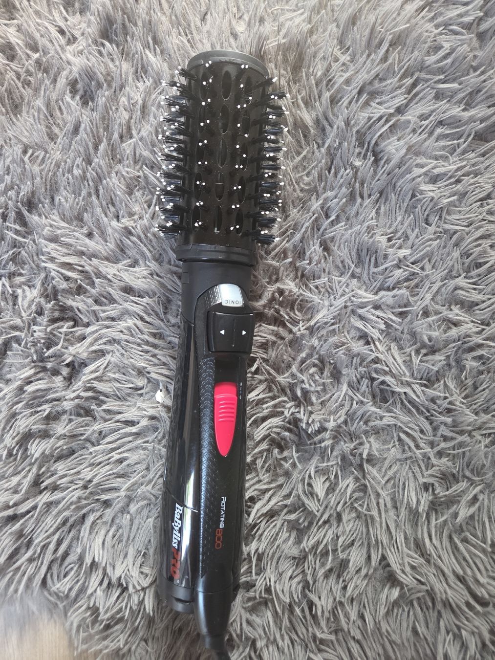 Produits de soins capillaires: Warmluftbürste BaByliss Pro Rotating 800 – Neuf (Voir description) à Bottenwil par huber_97 2