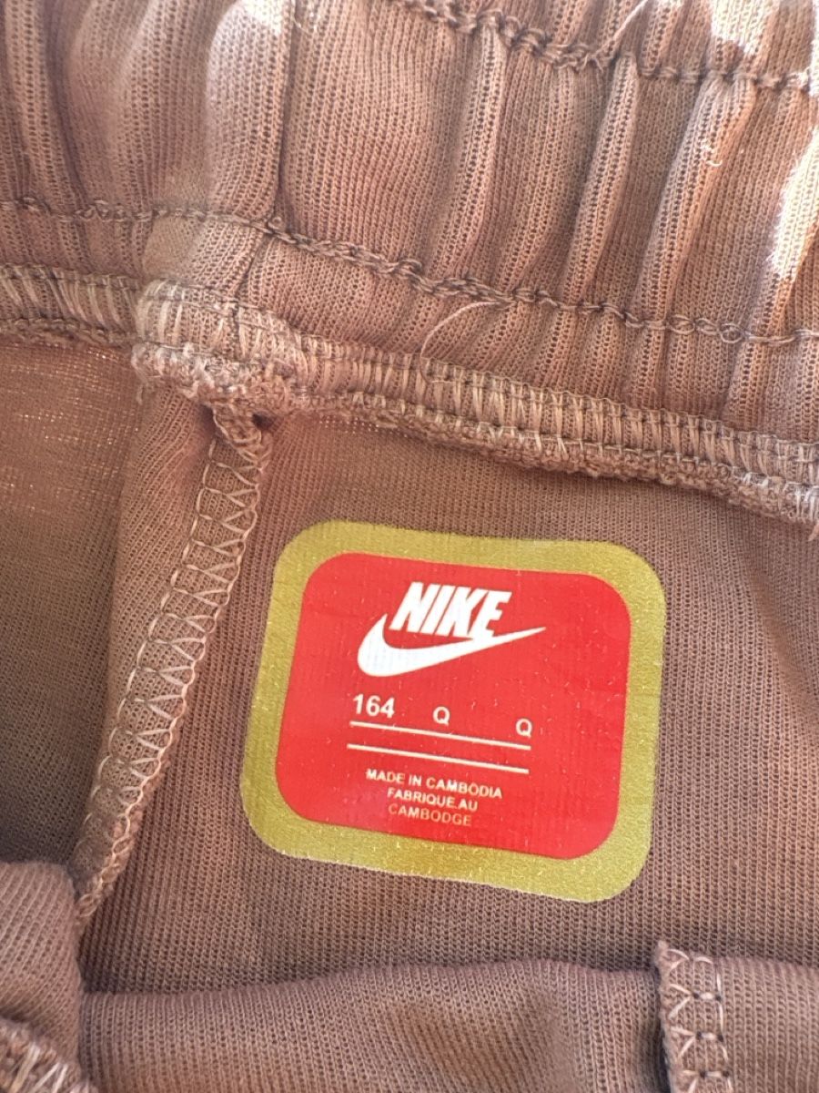 Nike Hosen: Trainer Hose – Gebraucht aus Zürich von Moskitia 1