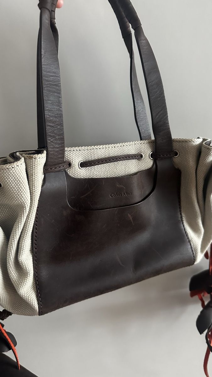 Calvin Klein Borse da donna: Calvin Klein Collection Leather & Canvas Bag  – Nuovo (secondo la descrizione) da Luzern venduto da ida_hv2y 1
