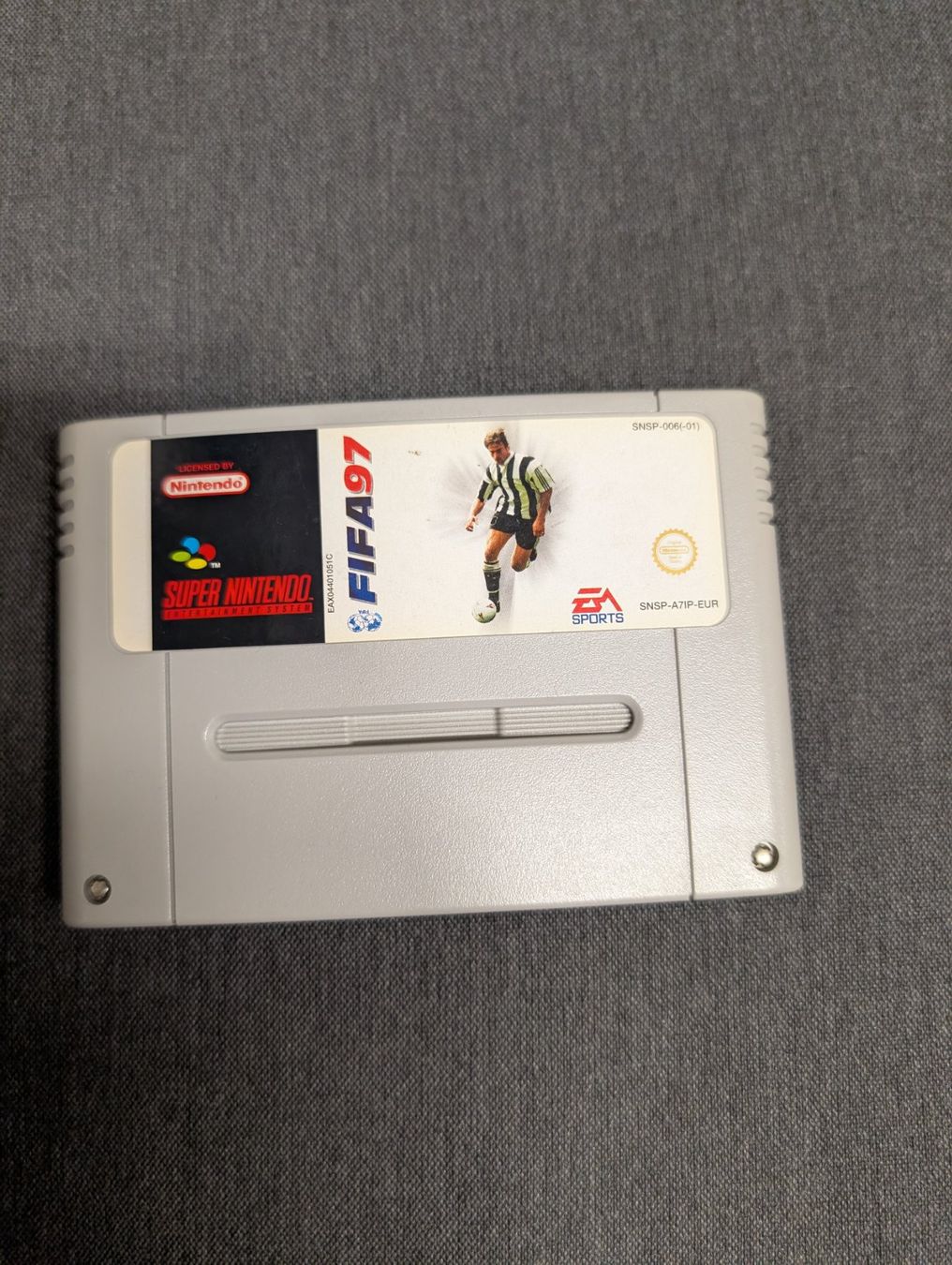 Giochi: Fifa 97 super Nintendo – Usato da Giubiasco venduto da Ticinerd