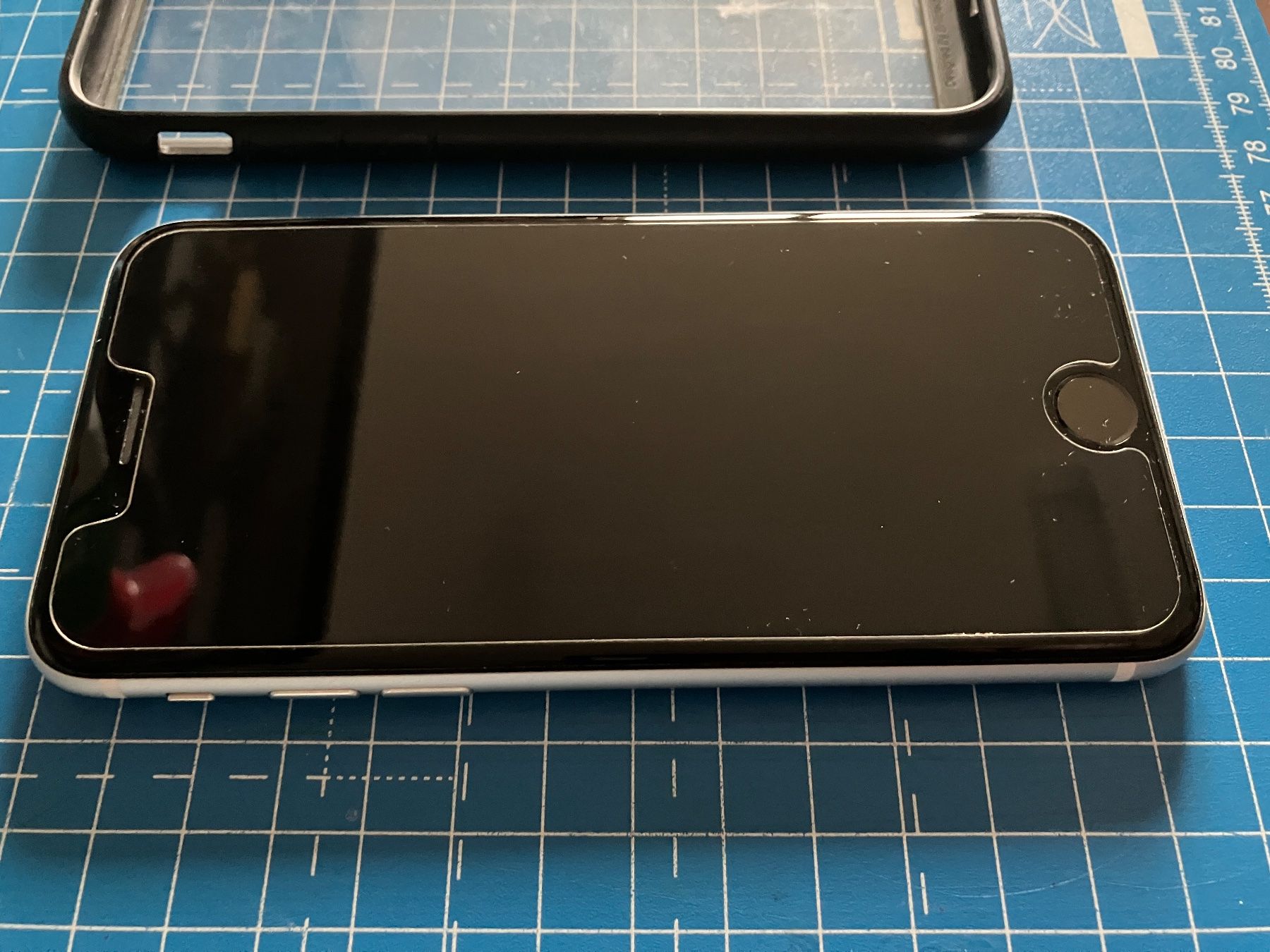 Apple Handys / Smartphones: Iphone Se (2020) 128Gb – Gebraucht aus Brunnen von Obw16 2