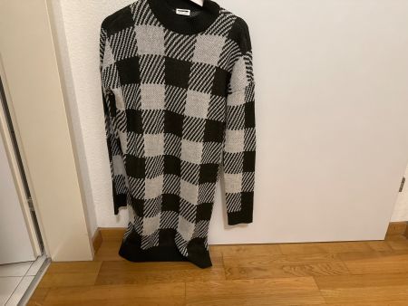 Noisy May Strickkleid Olive/Weiss Gr. M