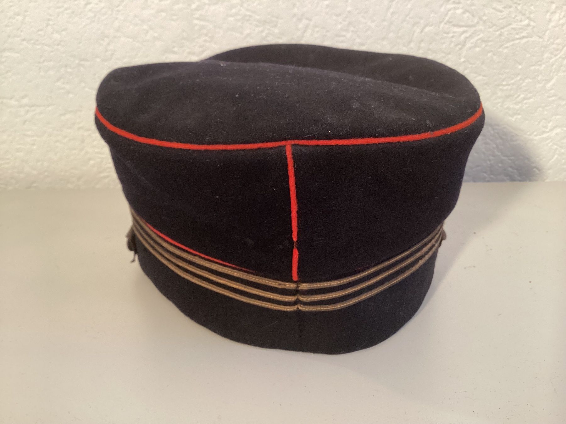 Schweizer Armee Uniformi: Casquette officier 1898 – Usato da Vouvry venduto da marius09 2