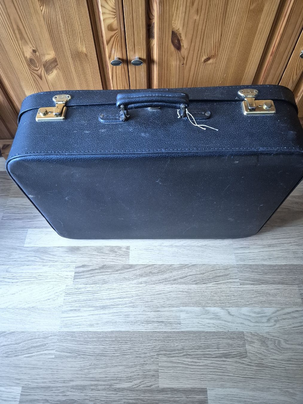 Reisekoffer: Vintage Koffer / Reisekoffer, schwarz – Gebraucht aus Langenthal von Polarisstern 3