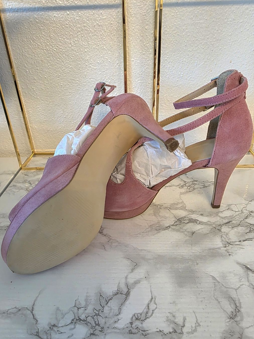 Scarpe da donna: Pier-One.Hoch Absätze.Nie tragen. – Nuovo (secondo la descrizione) da Interlaken venduto da pur_bwn9 2