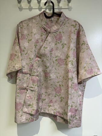 Une belle blouse de style chinois