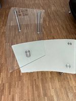 Table basse adaptable en verre trempé Prix 20 fr