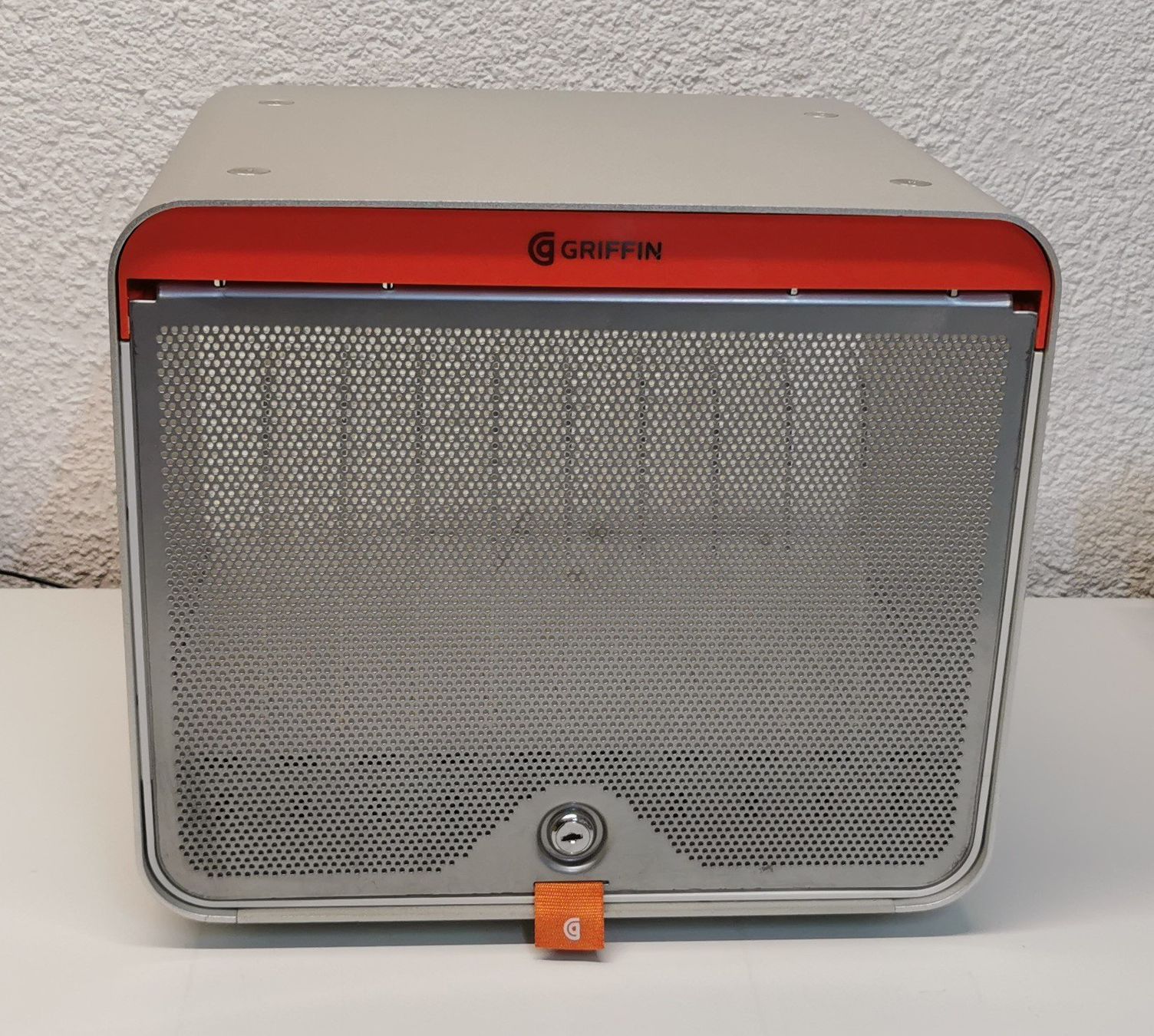 Caricabatterie: Griffin MultiDock Ladestation Mod 37287 – Usato da Oberwangen b. Bern venduto da Vittorio0