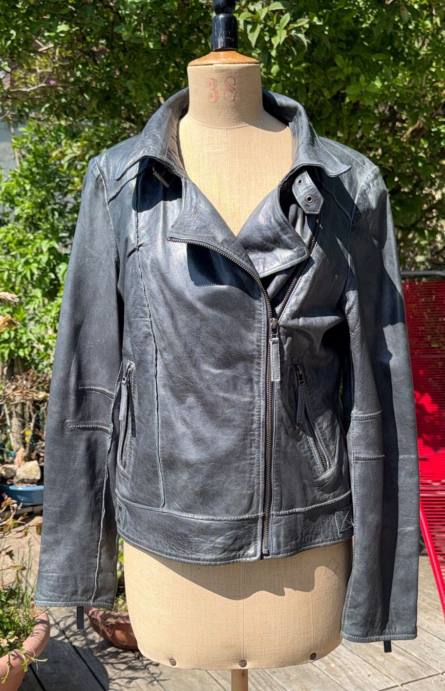 Jacken: Lederjacke Biker-Stil Anthrazit – Gebraucht aus Lostorf von Ka_schmi