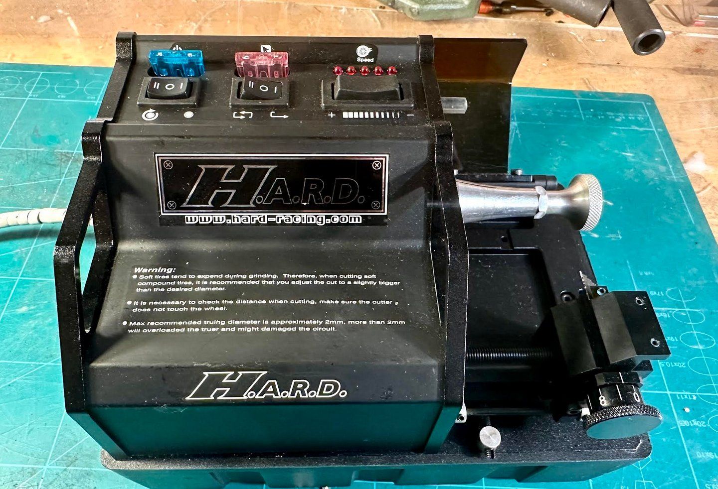 Modellismo RC: Tour à pneus - HARD - 12V – Usato da Trélex venduto da Arnaudyak 1