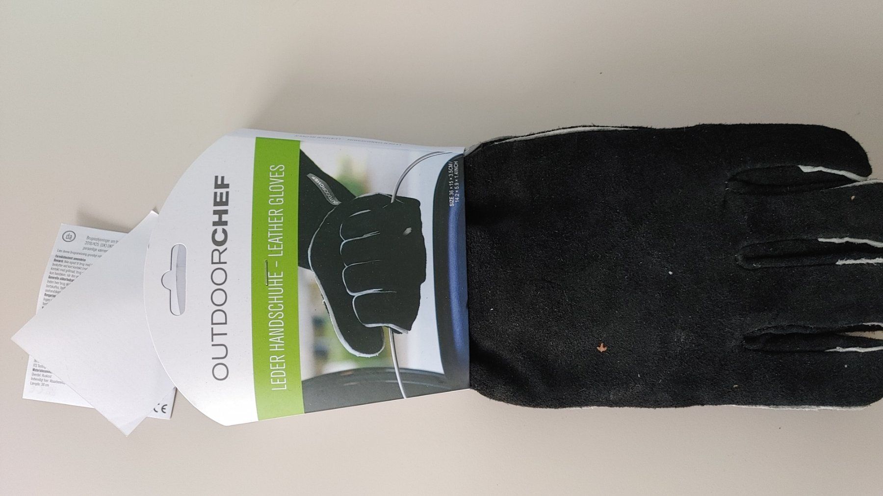 Guanti & manicotti: Grillhandschuhe Outdoorchef Lederhandschuh - Neu – Nuovo e nell'imballaggio originale da Kloten venduto da Jaikai