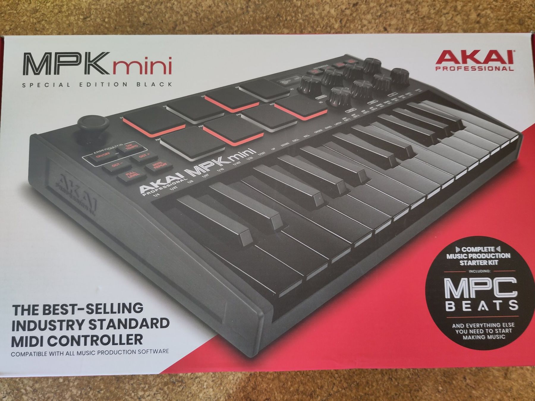 Strumenti musicali: AKAI MPK Mini Special Edition Black – Nuovo (secondo la descrizione) da Grüningen venduto da windwaker 1
