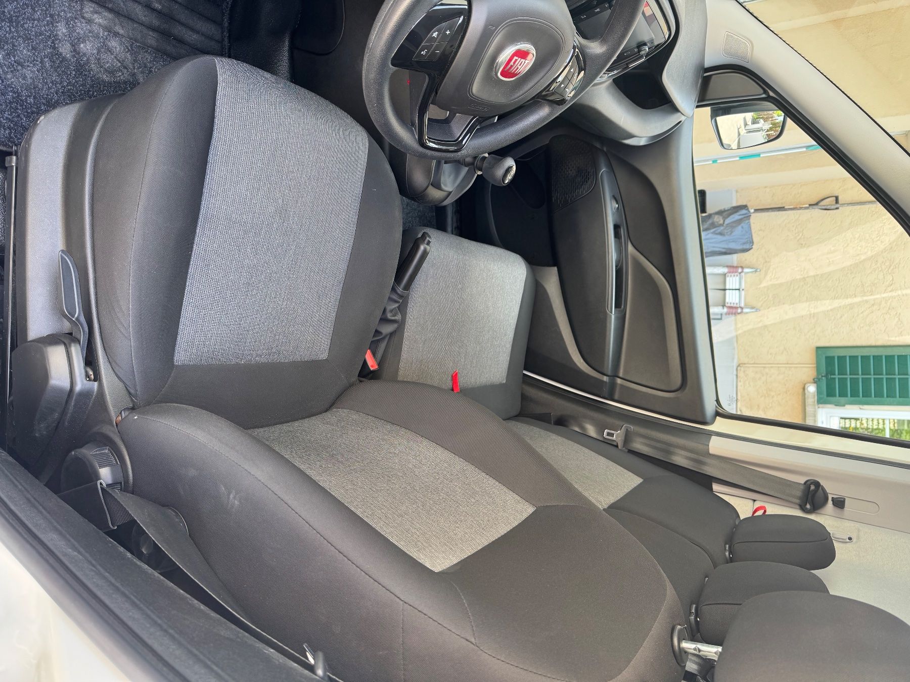 Fiat Veicoli commerciali: Fiat Doblo 1.6 MJ – Usato da Schaffhausen venduto da mongiana 3