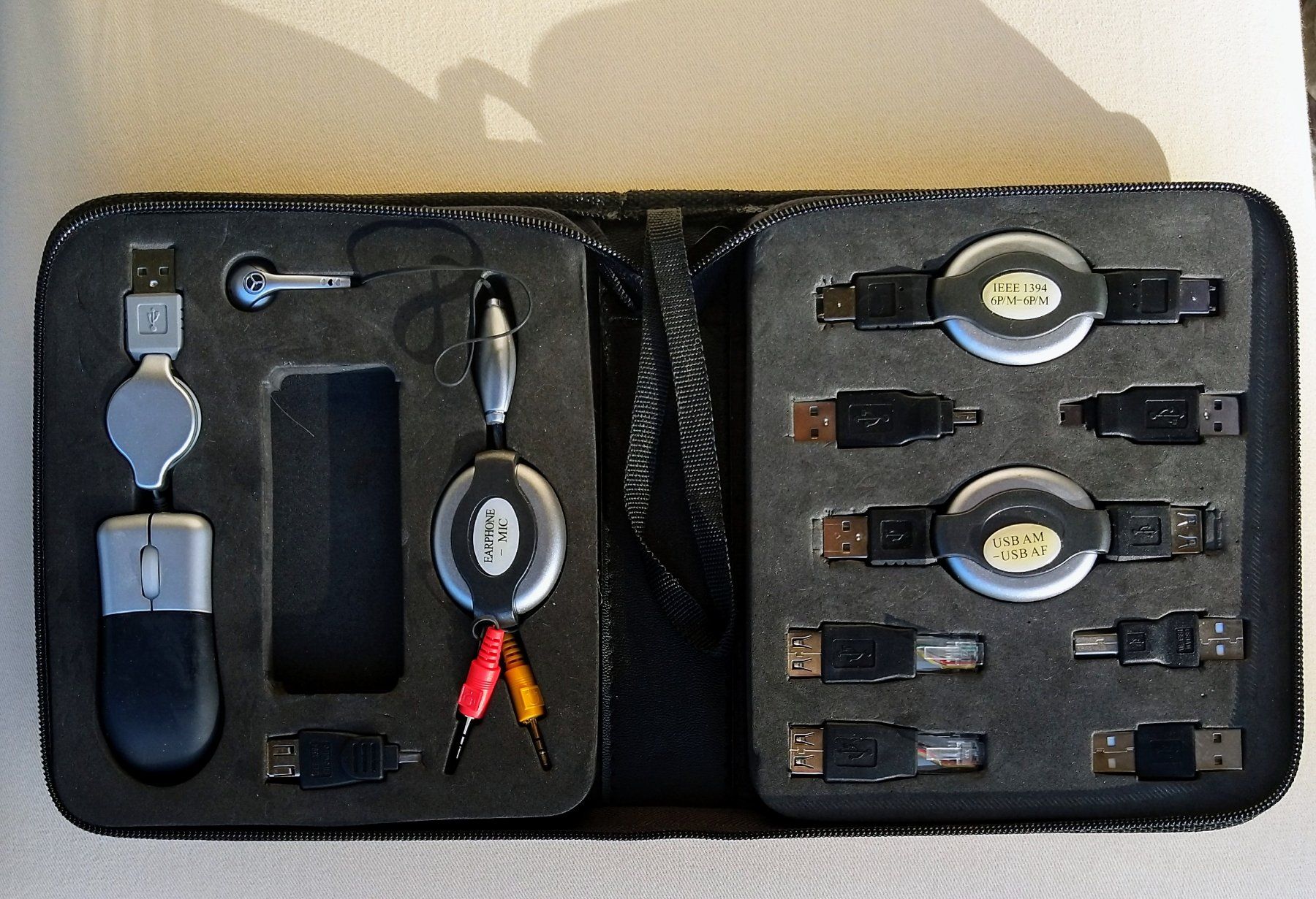 PCs: PROFESSIONELLES 12 TEILIGES USB-ADAPTER SET WELTWEIT!! – Gebraucht aus Kreuzlingen von credo70
