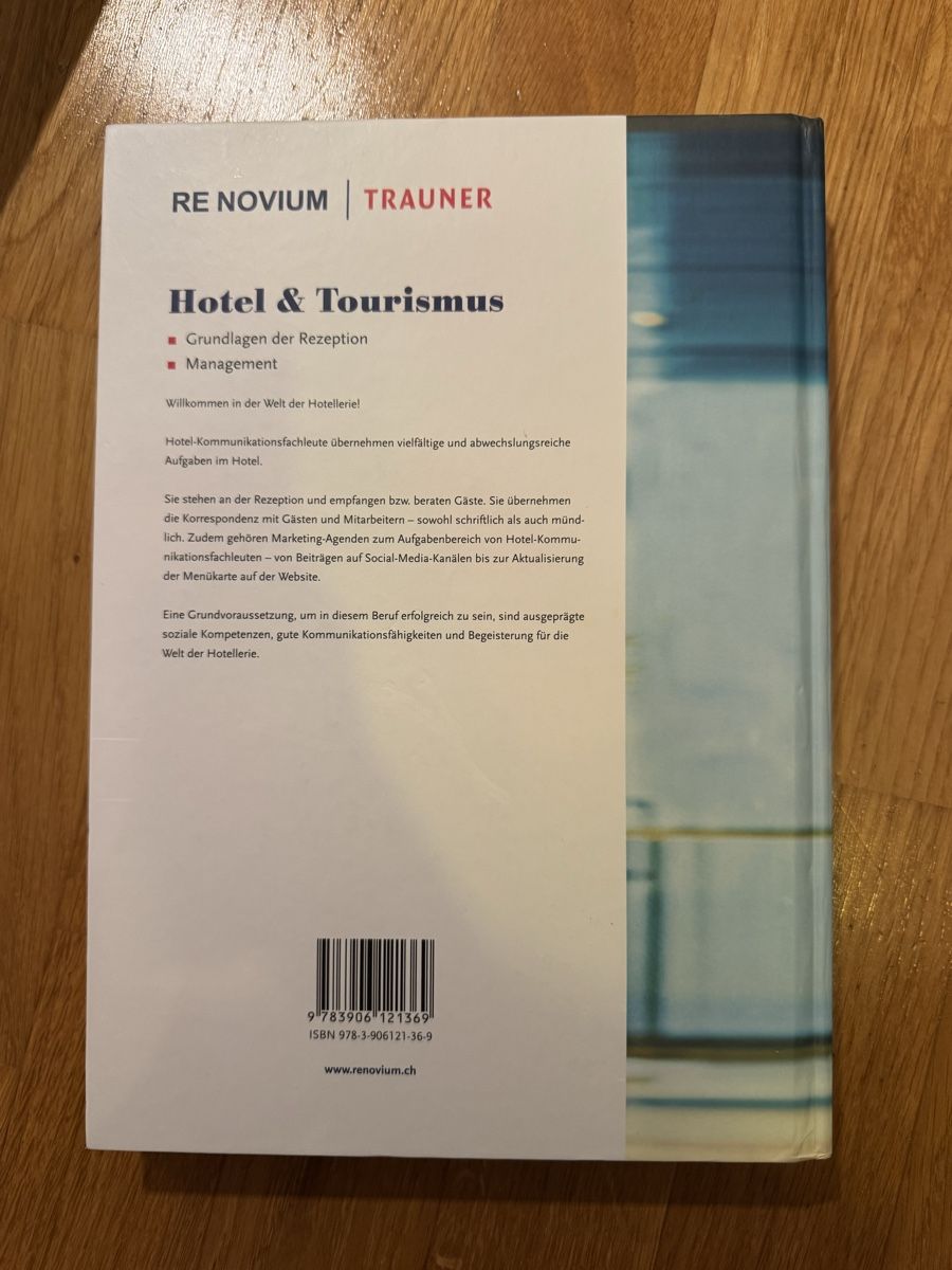 Livres: Hotel & Tourismus  – D'occasion à Basel par Giu_giu 1