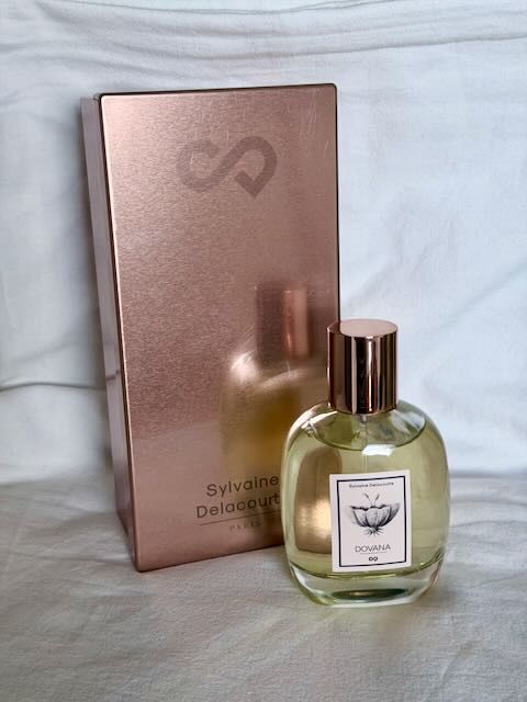 Profumi & Eau de Toilette: Sylvaine Delacourte, Dovana, EdP, 100ml – Nuovo (secondo la descrizione) da Basel venduto da Solaia28 3