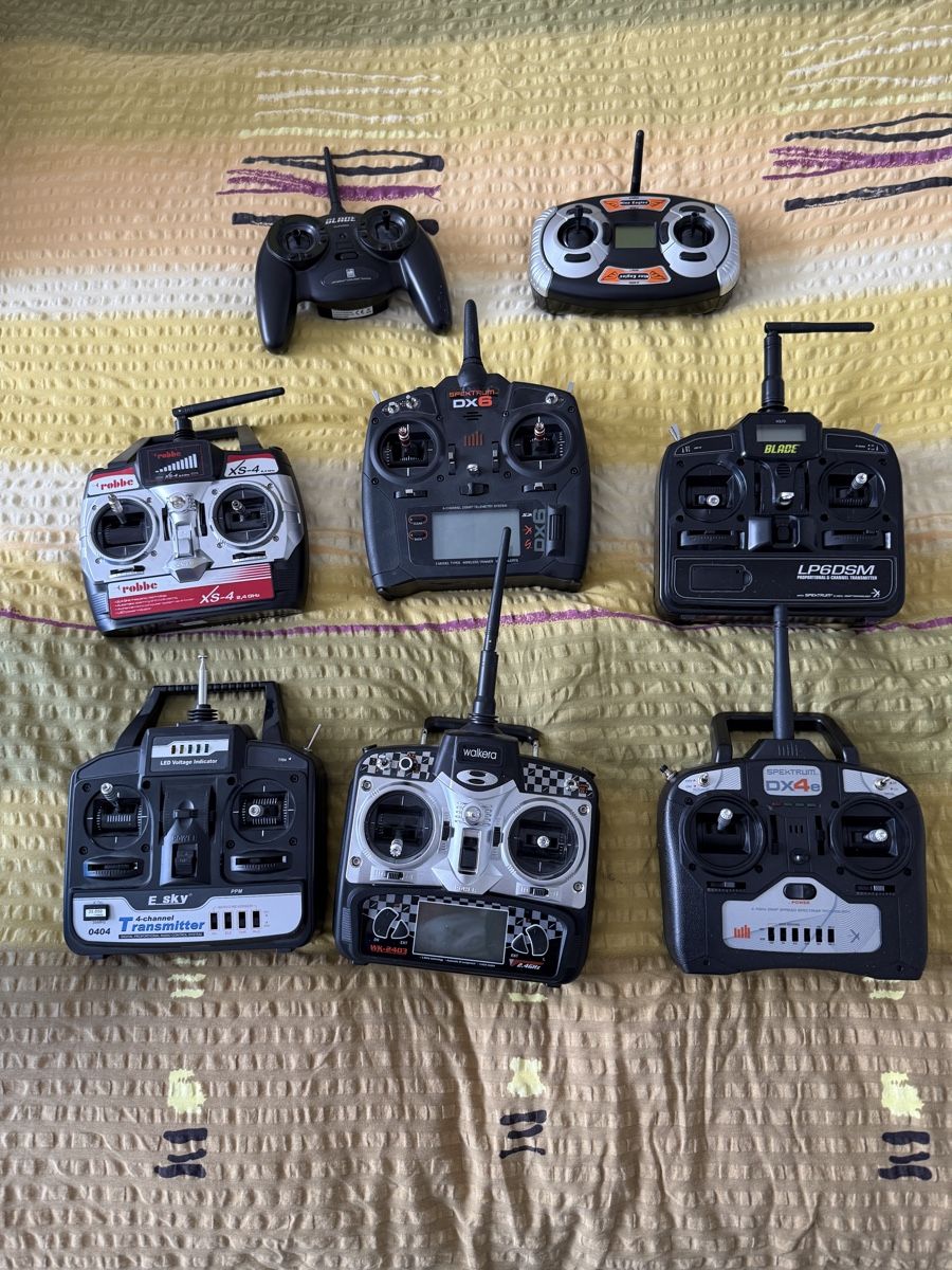 Kit di modellismo & Modellini statici: Diverse Modellhelikopter mit Fernsteuerung – Usato da Kerzers venduto da Pesche1340 2