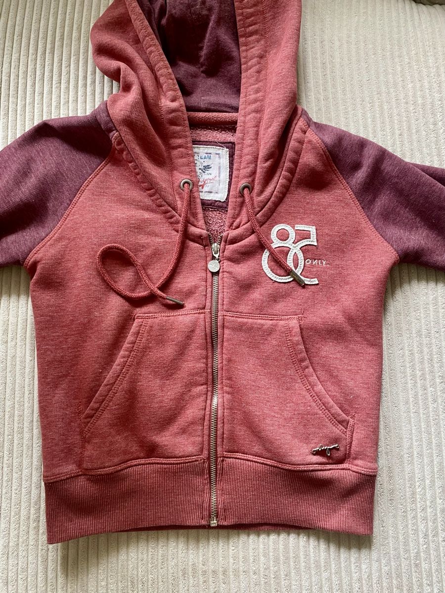 Only Maglioni & Felpe: Only Kapuzenpullover Hoodie Jacke Pullover Rot Bordeaux S 36 – Usato da Langnau am Albis venduto da cynthia.jolene 2