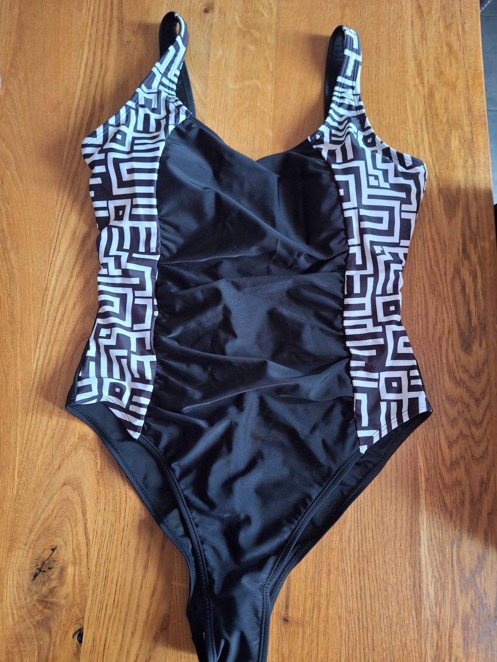 Costumi da bagno & Bikini: Damen Badeanzug (Neu) – Nuovo (secondo la descrizione) da Hasle b. Burgdorf venduto da Cefamo
