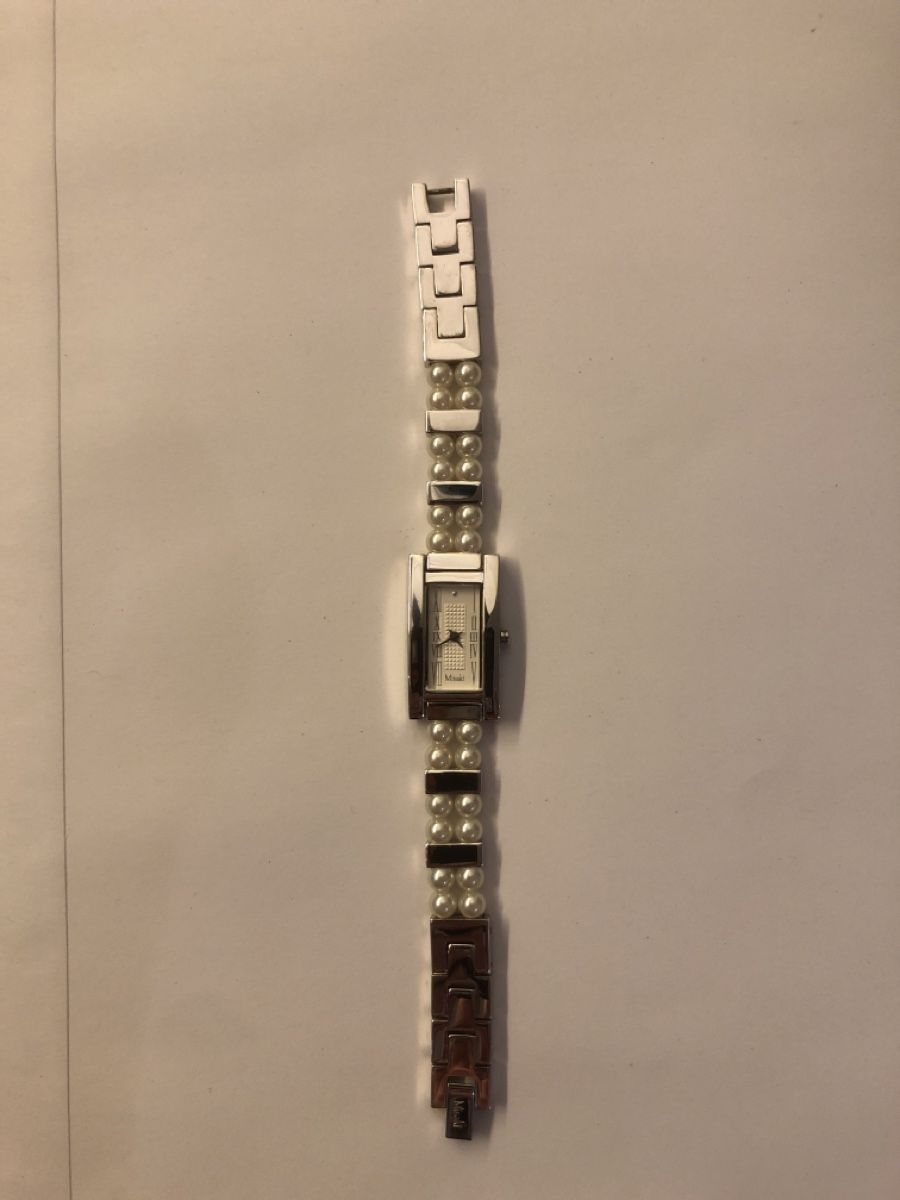 Montres: Elegante Damenuhr Misaki mit Perlen – D'occasion à Wiesendangen par Fastwi 1