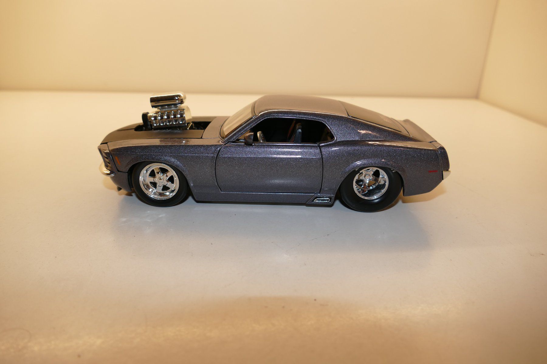 Jada Toys Modellini d'auto: Jada BTM 1:24: 1970 Ford Mustang Boss – Nuovo (secondo la descrizione) da Niederhasli venduto da rail-duerst 1
