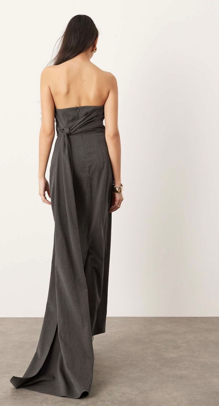 Asos Vestiti: ASOS EDITION Abendkleid in Anthrazit, Gr. 36 – Usato da Klingnau venduto da Vdado 1