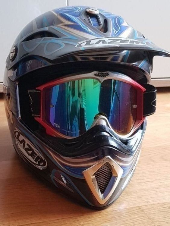 Lazer Motorrad Helm