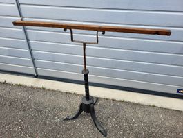 Règle à tissus noyer 1m., mercerie vintage, début 1900er.