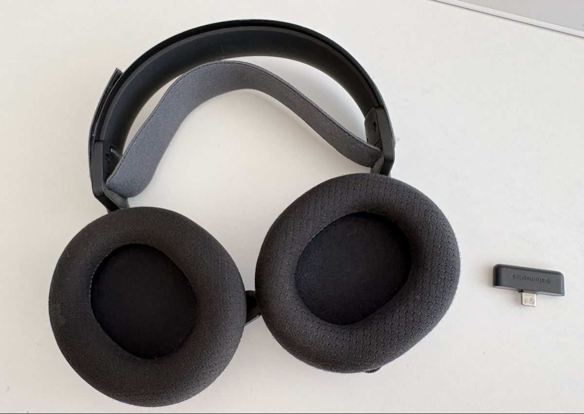 Steelseries Cuffie: SteelSeries Arctis 7+ Wireless Headset Neupreis 200.- – Usato da Obfelden venduto da vivialexandra 2
