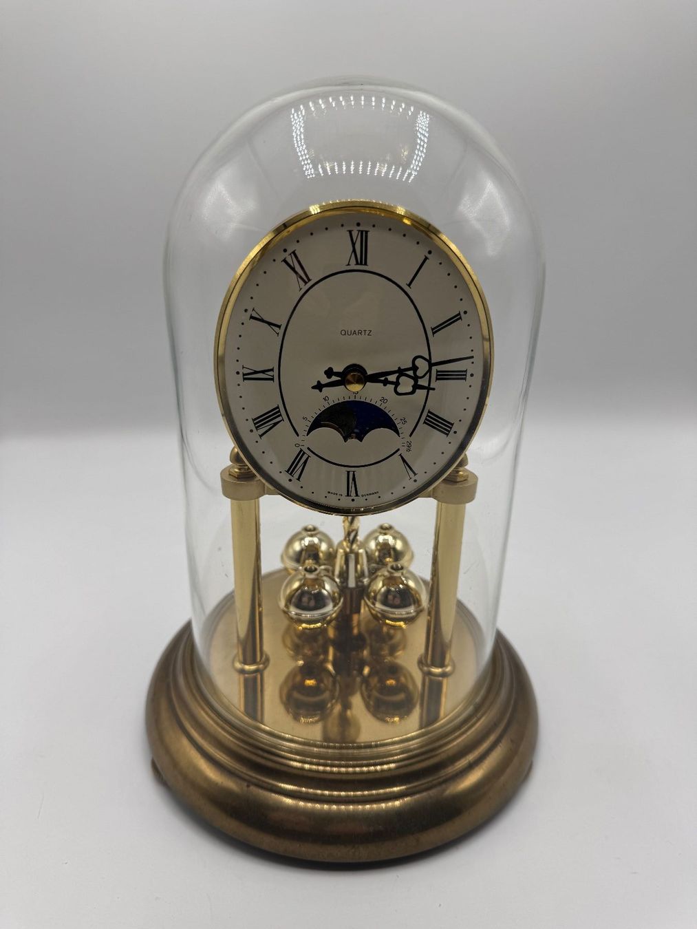 Orologi: Tischuhr mit Glasdom, Mondphase, Quartz – Usato da Sachseln venduto da BONATI01