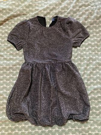 Lot de 5 vêtements pour fille  Taille 128 à 140  Gratuit