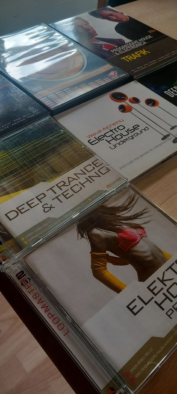 CD: Samples CD- Deep Trance, Techno, House – Usato da Ebnat-Kappel venduto da blazzi 1