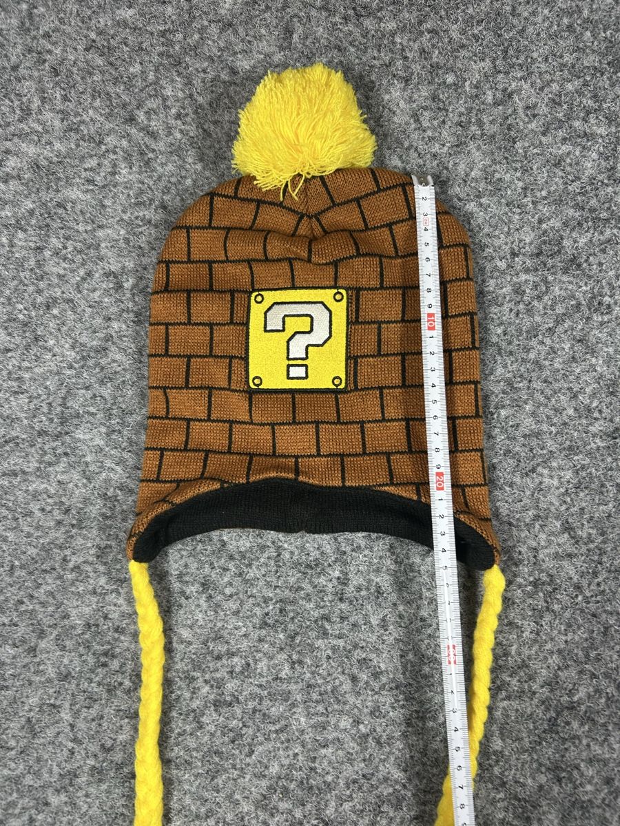 Copricapi, berretti & cappellini: Mario bros beanie  – Nuovo (secondo la descrizione) da La Sagne NE venduto da Matlasape 2