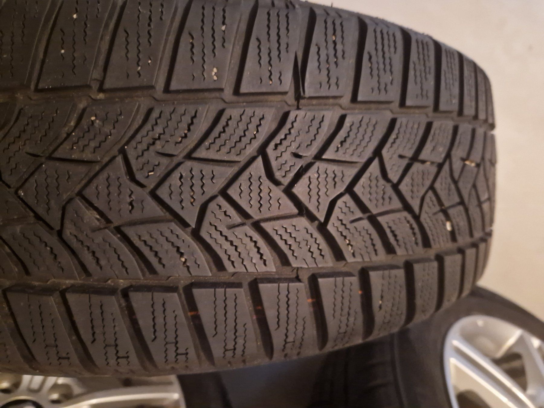 Pneumatici & Ruote complete: Suzuki SX4 / S-Cross Winterräder – Usato da Dürrenroth venduto da Baci 8