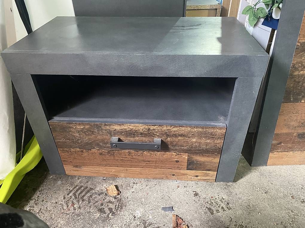 Garderobe: Garderobe – Gebraucht aus Schlatt TG von mar_79yb 1