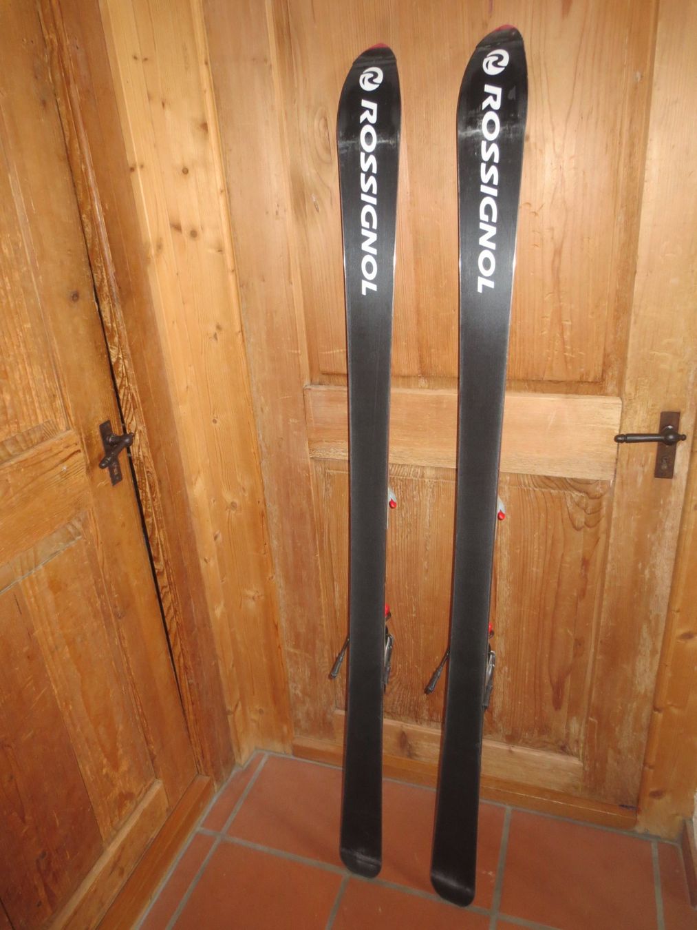 Rossignol Sci: Rossignol Ski  160cm – Usato da Männedorf venduto da Livingston 2