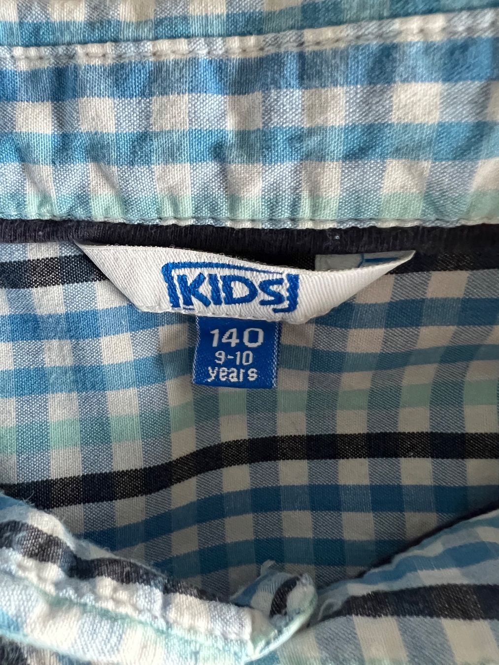 Camicie, T-shirt & Polo: Kurzarmhemd 140 – Usato da Lengnau BE venduto da Rubin27 2