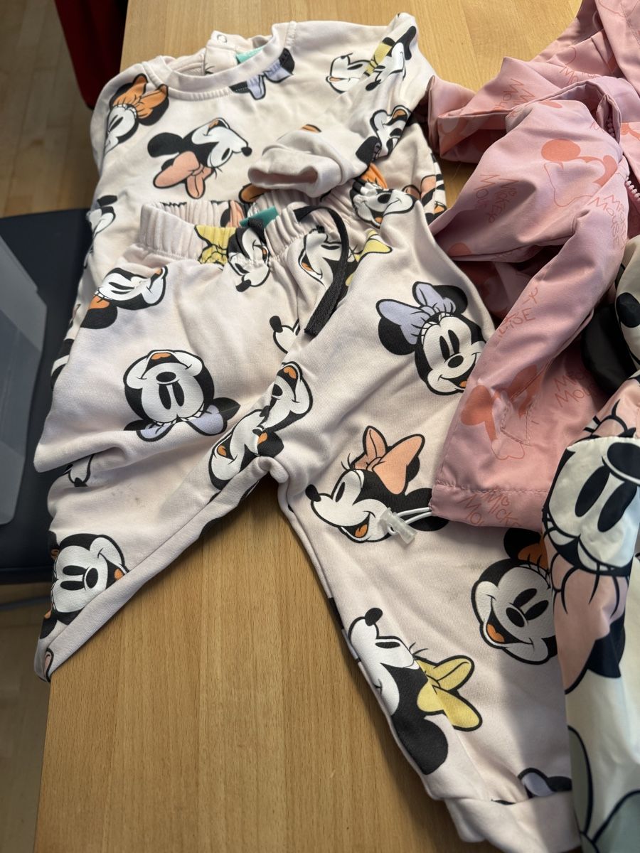 H&M Lotti & Set di vestiti: Kleinkinderkleider Gr. 86/92 – Usato da Basel venduto da Ursulabhardt 2