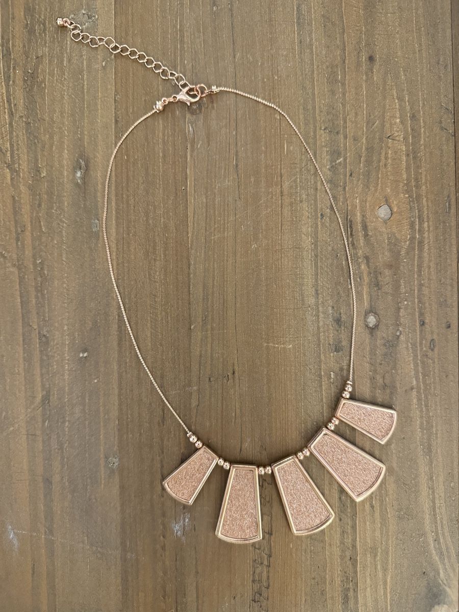 Catenine: Modische Halskette – Nuovo (secondo la descrizione) da Triesenberg venduto da Designer_Closet 5