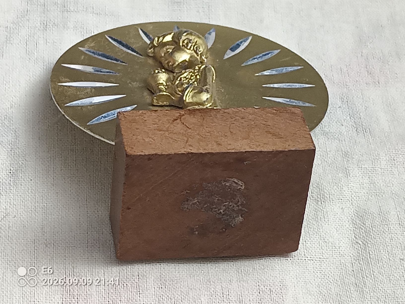 Statuette: Betendes  Kind – Usato da Zürich venduto da Mitzi6 1