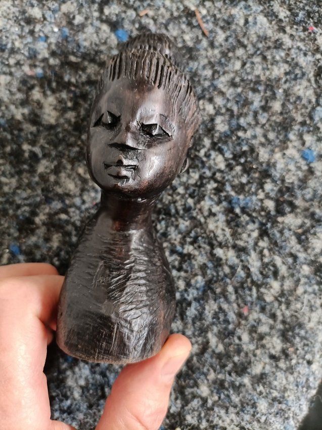 Sculture & Statue: Frauenbüste aus Afrika – Usato da Burg venduto da Mainstreet69 2