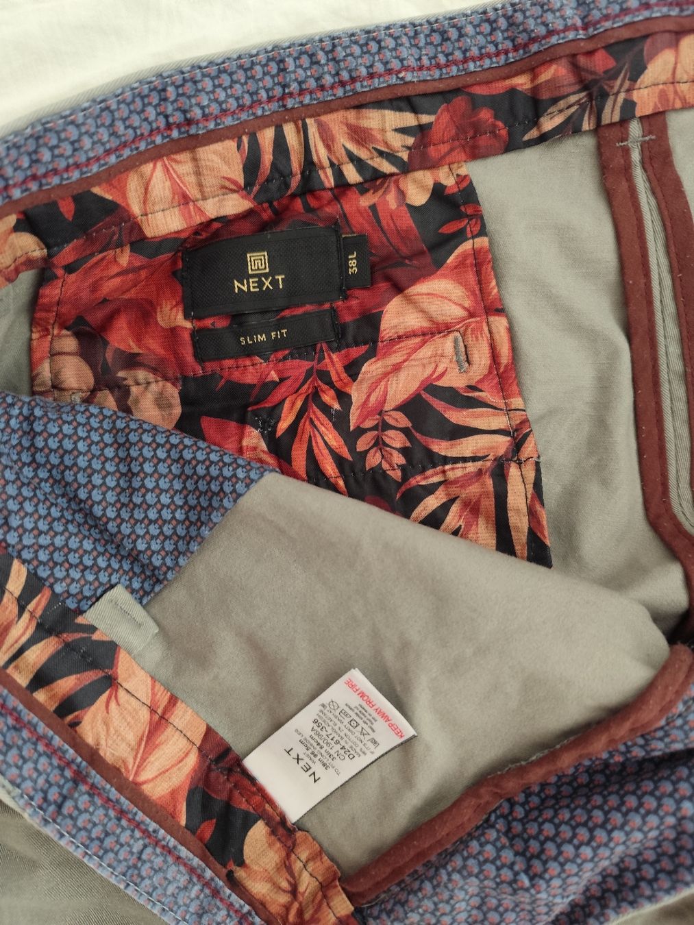 Next Pantaloni: Hose Next Gr. 38 – Usato da Stettlen venduto da gpa18 4