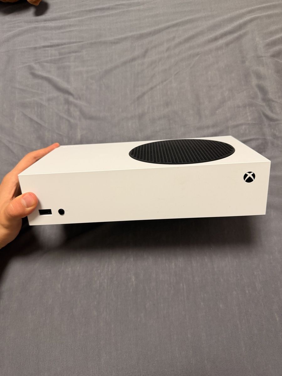 Microsoft Console: Microsoft Xbox Series S white 512GB console used – Usato da Aesch BL venduto da AuroPiz 1